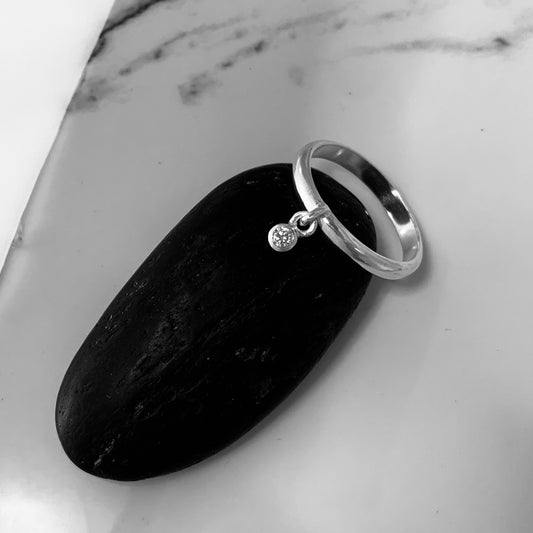 Charm Ring with 2.5mm, 0.06ct Diamond