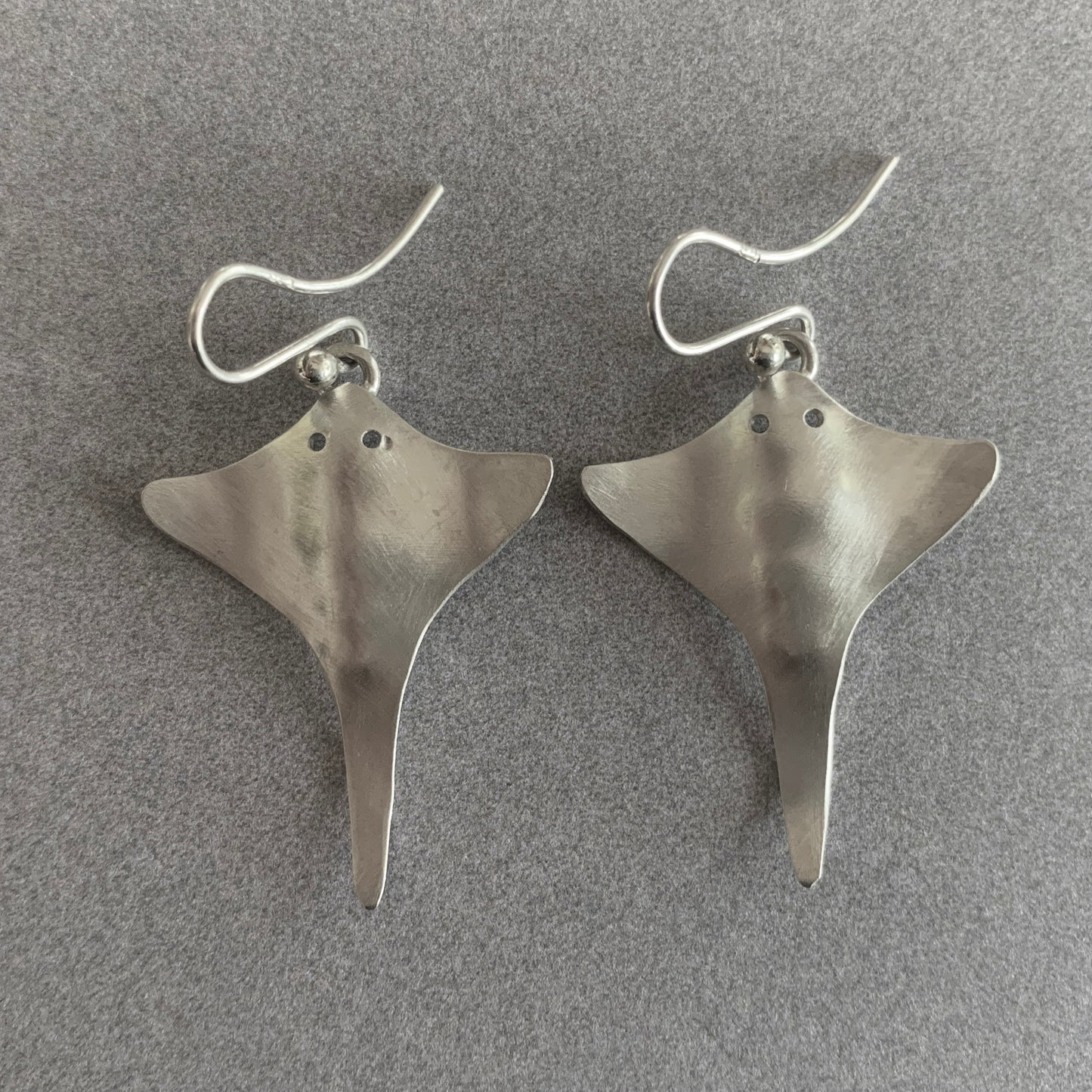 Ear Ring: Sting Ray.