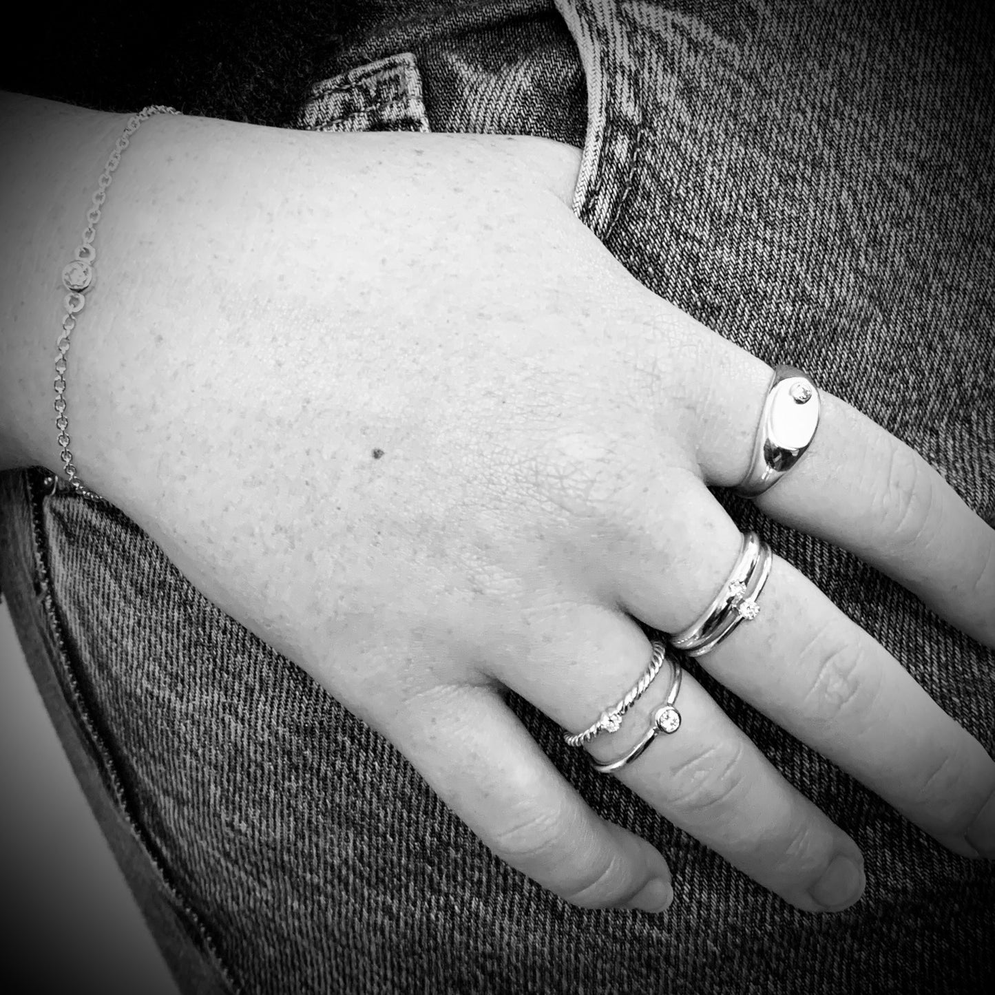 Flush set 2.5mm, 0.06ct. Diamond Ring