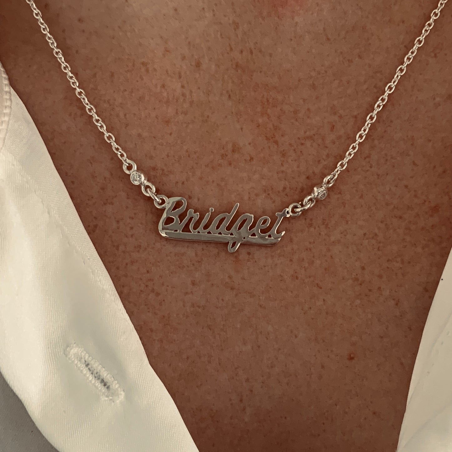Name Chain, framed with 2 x 2.5mm Diamonds