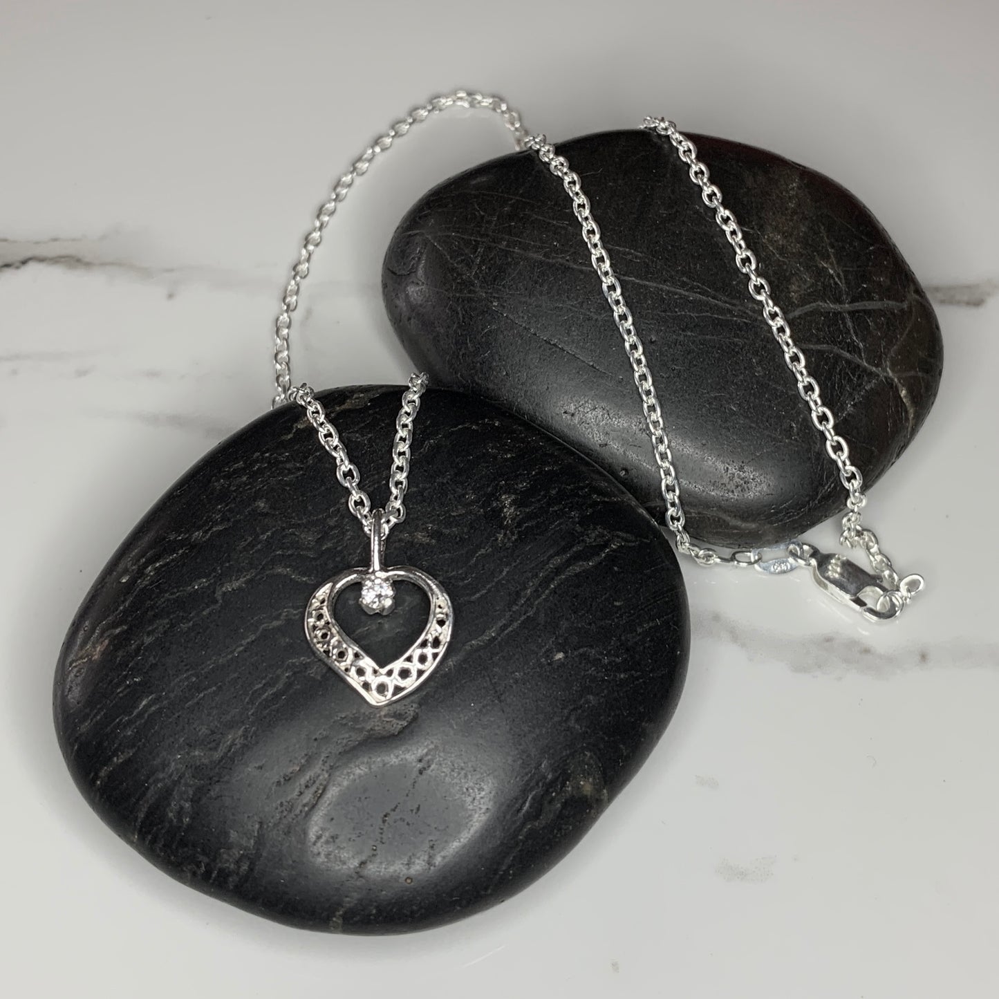 Filigree Heart Pendant with 2.5mm (0.06ct)Diamond