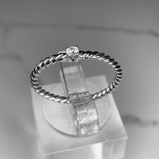 Solitaire Ring with 2.5mm, 0.06ct. Diamond on rope band