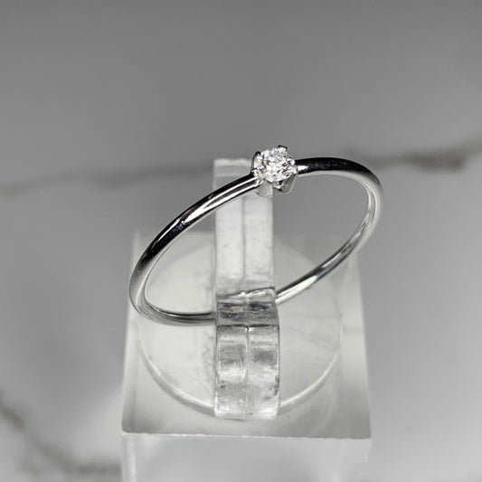 Solitaire Ring with 2.5mm, 0.06ct. Diamond on plain band