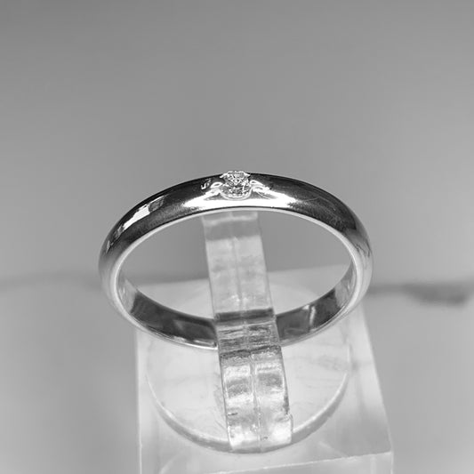 Flush set 2.5mm, 0.06ct. Diamond Ring