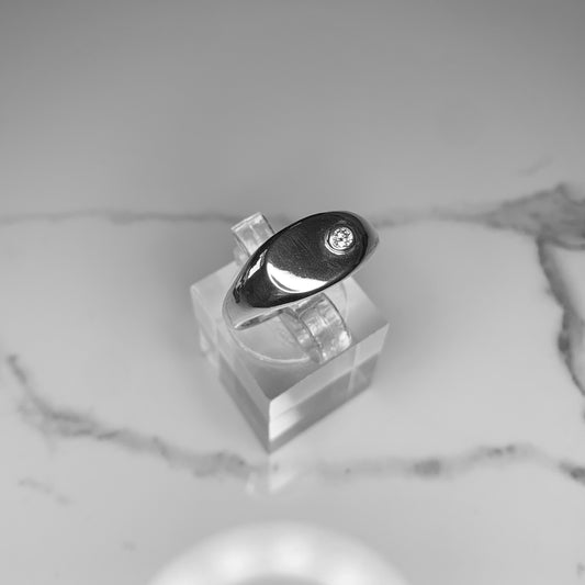 Signet Ring with 2.5mm, 0.06ct. Bezel set Diamond
