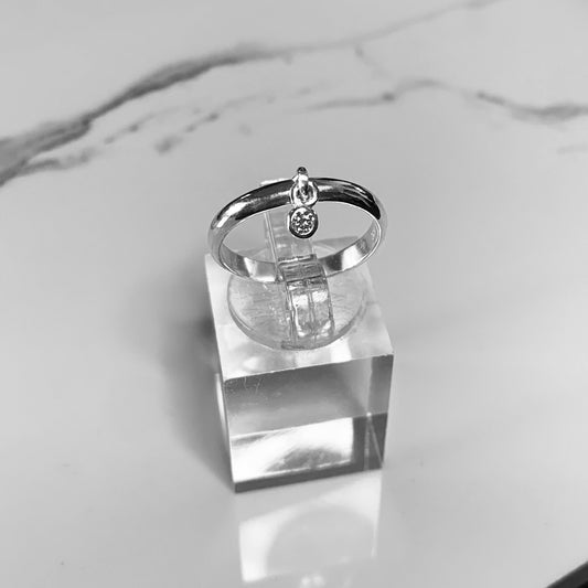 Charm Ring with 2.5mm, 0.06ct Diamond