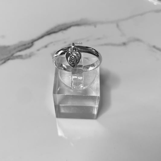 Heart Charm Ring with 2.5mm, 0.06ct Diamond